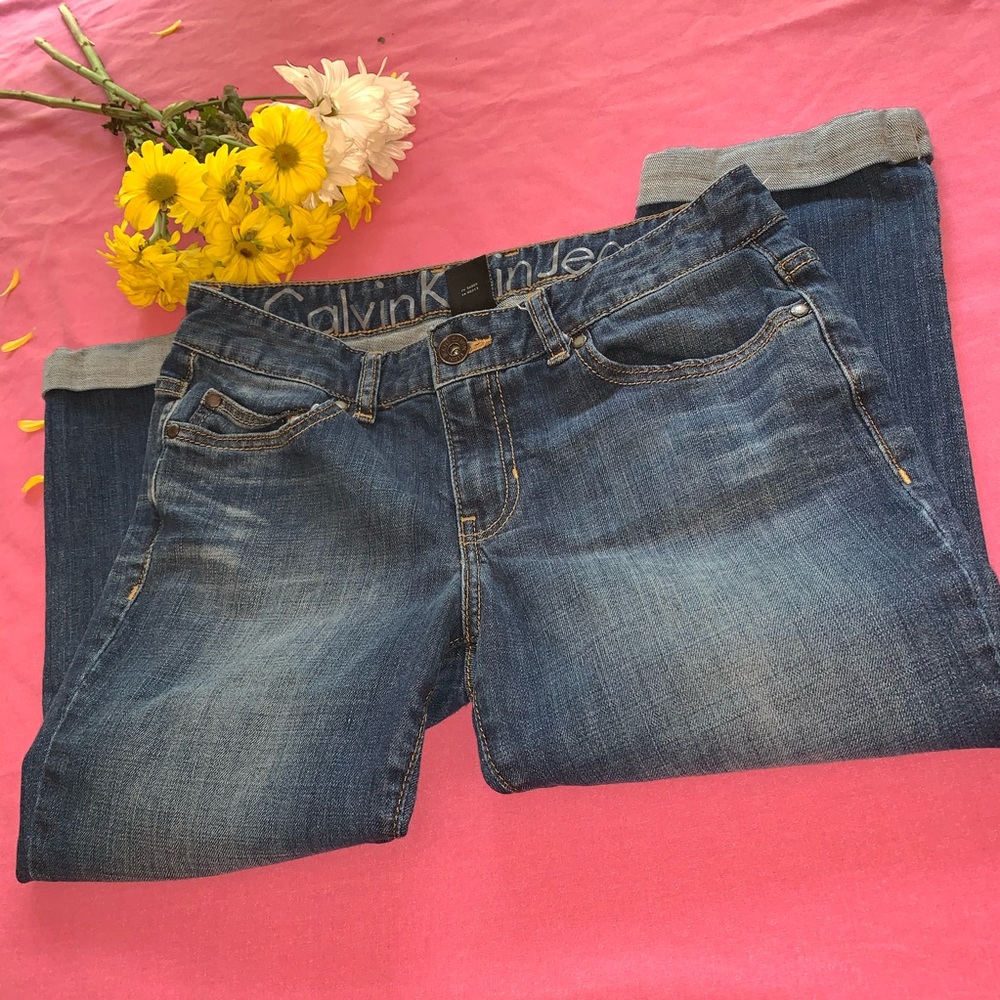 Calvin Klein Womens Size 28/6Denim Jean Capris